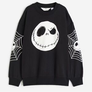Disney H&M Nightmare before Christmas oversized sweatshirt
